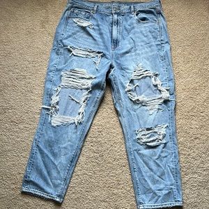 American Eagle Highest Rise Mom Jean